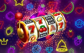 Người dùng Việt Nam trải nghiệm casino trực tuyến trên điện thoại